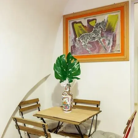 شقة Charming Old Town House *