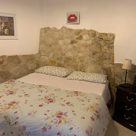 Apartment Charming Old Town House Bari